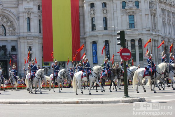 菲力普王子正式即位成为西班牙新一任国王 菲力普王子正式即位成为西班牙新一任国王