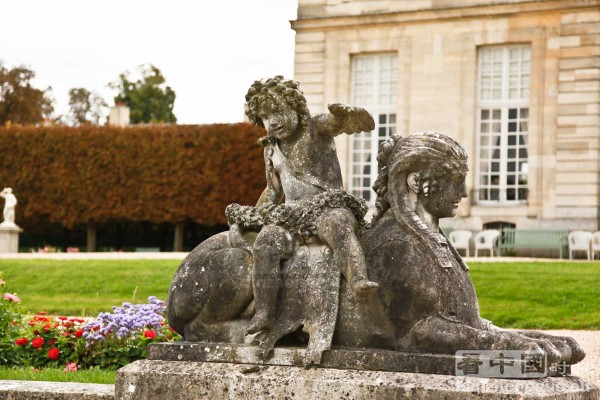 漫步香舒芒城堡花园 (Chateau de Champs-sur-Marne) 漫步香舒芒城堡花园 (Chateau de Champs-sur-Marne)