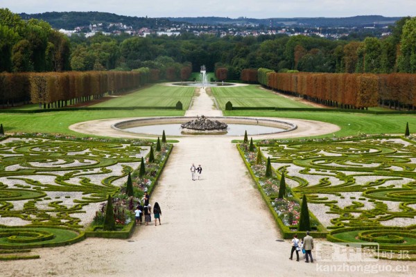漫步香舒芒城堡花园 (Chateau de Champs-sur-Marne) 漫步香舒芒城堡花园 (Chateau de Champs-sur-Marne)