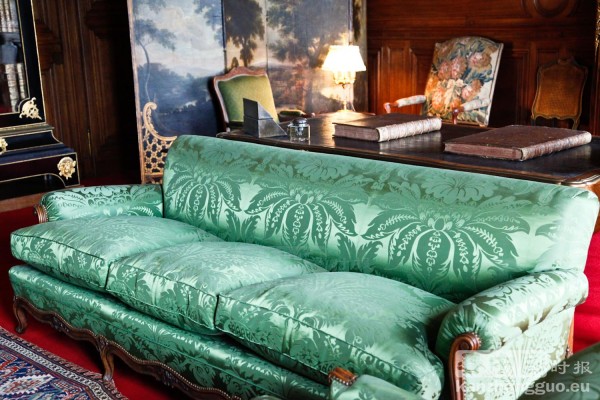 香舒芒城堡 (Chateau de Champs-sur-Marne) 香舒芒城堡 (Chateau de Champs-sur-Marne)