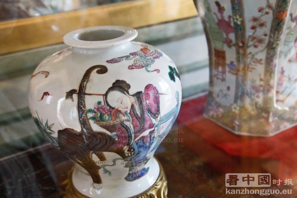 香舒芒城堡 (Chateau de Champs-sur-Marne) 香舒芒城堡 (Chateau de Champs-sur-Marne)