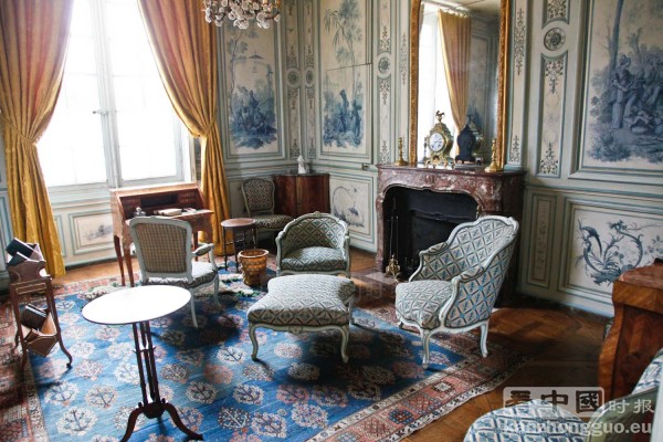 香舒芒城堡 (Chateau de Champs-sur-Marne) 香舒芒城堡 (Chateau de Champs-sur-Marne)