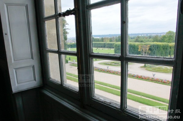 游览香舒芒城堡 (Chateau de Champs-sur-Marne) 游览香舒芒城堡 (Chateau de Champs-sur-Marne)