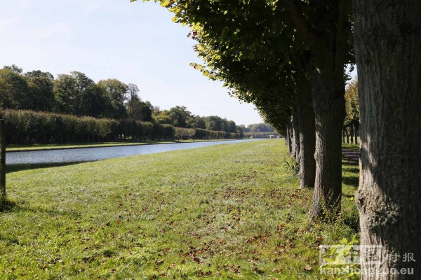 枫丹白露城堡公园 (Fontainebleau) 枫丹白露城堡公园 (Fontainebleau)