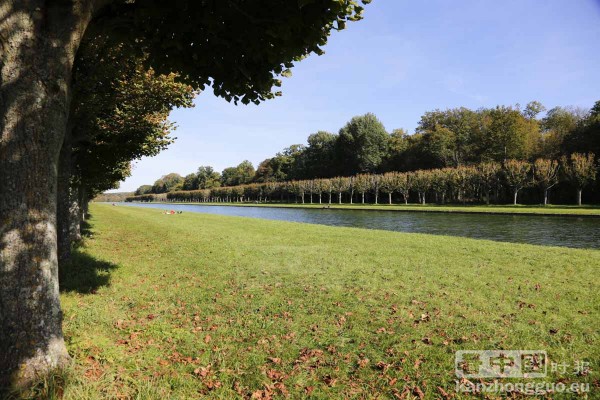 枫丹白露城堡公园 (Fontainebleau) 枫丹白露城堡公园 (Fontainebleau)