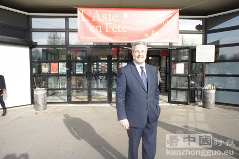 布希市市长杜波斯克(摄影:林莲怡/看中国) 布希市市长杜波斯克(摄影:林莲怡/看中国)