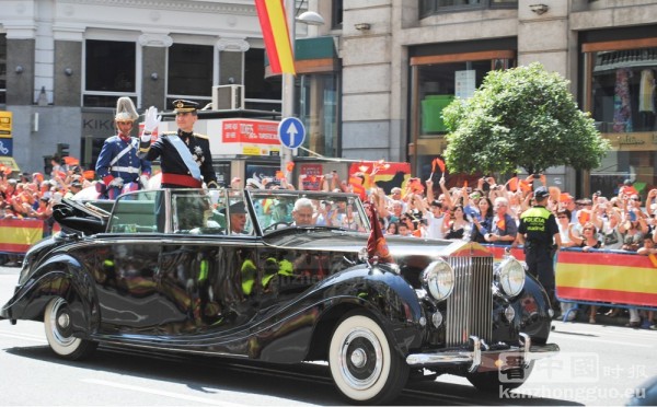 菲力普王子正式即位成为西班牙新一任国王 菲力普王子正式即位成为西班牙新一任国王