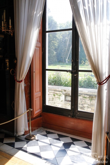 马勒梅松城堡( chateau de Malmaison) 马勒梅松城堡( chateau de Malmaison)