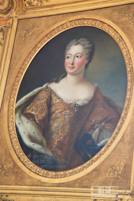 游览香舒芒城堡 (Chateau de Champs-sur-Marne) 游览香舒芒城堡 (Chateau de Champs-sur-Marne)