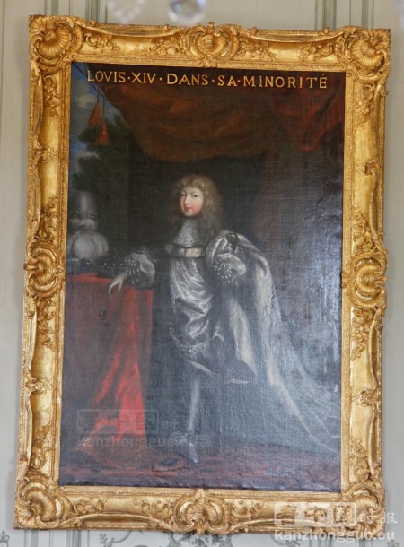 游览香舒芒城堡 (Chateau de Champs-sur-Marne) 游览香舒芒城堡 (Chateau de Champs-sur-Marne)