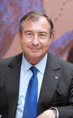 布依格电信 董事长 马丁•布依格(AFP/Getty Images) 布依格电信 董事长 马丁•布依格(AFP/Getty Images)