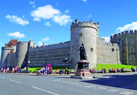 温莎城堡 (图片由法国世华旅行社提供)