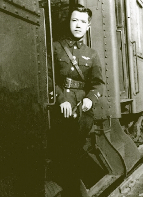 1944年1月周训典准备离开美国。(网络图片) 1944年1月周训典准备离开美国。(网络图片)