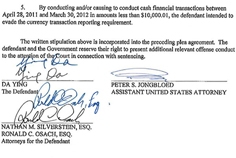 英达与检方达成的认罪协议书，左下方有英达的签字（Ying Da）。(法庭文件截图) 