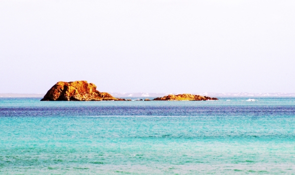 法属圣马丁的克里奥尔岩。(Florian-Zet/维基百科) 法属圣马丁的克里奥尔岩。(Florian-Zet/维基百科)