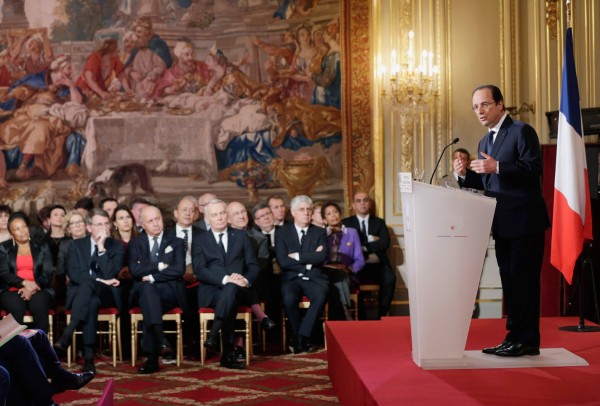 奥朗德14日在爱丽舍宫举行的新年第一次新闻发布会上。 (AFP/Getty Images)
