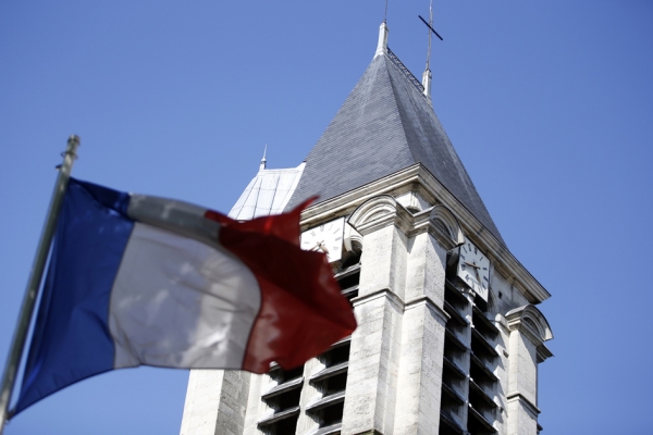 格拉姆的攻击对象,94省犹太城的教堂。(AFP/Getty Images) 格拉姆的攻击对象,94省犹太城的教堂。(AFP/Getty Images)