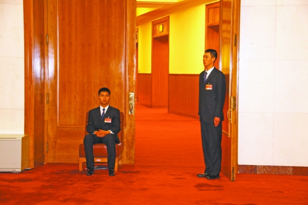 港媒披露,自北京“9.3”阅兵式露面后即“销声匿迹”的江泽民已形同被软禁。(Getty Images)图片说明 港媒披露,自北京“9.3”阅兵式露面后即“销声匿迹”的江泽民已形同被软禁。(Getty Images)