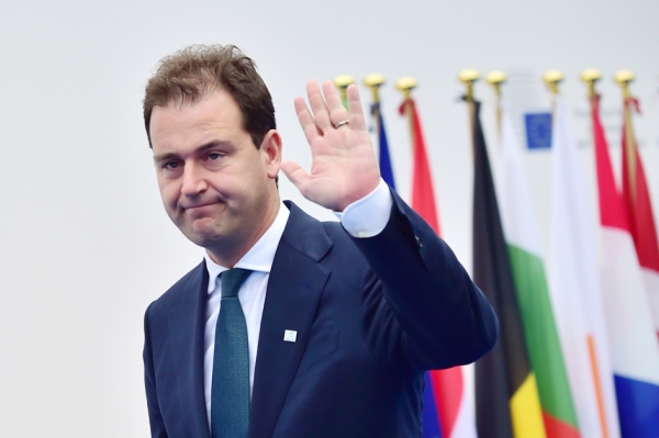 荷兰社会事务部长Lodewijk Asscher (AFP/Getty Images) 荷兰社会事务部长Lodewijk Asscher (AFP/Getty Images)