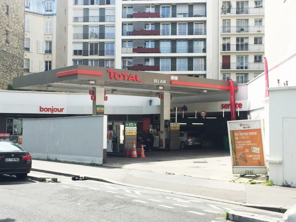 巴黎12区发生抢劫案的地点。 摄影：林莲怡/看中国