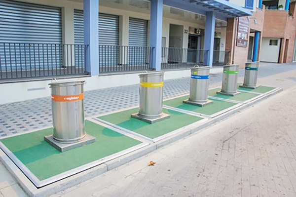 西班牙分类回收垃圾桶(123RF) 西班牙分类回收垃圾桶(123RF)