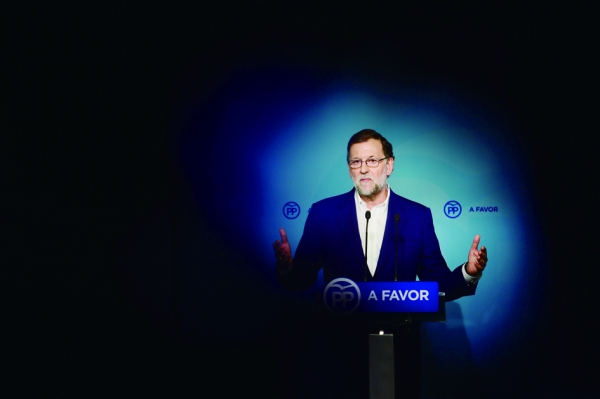 西班牙代理首相拉霍伊 (AFP/Getty Images ) 西班牙代理首相拉霍伊 (AFP/Getty Images )