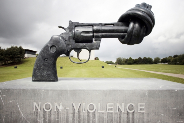 卡昂市和平纪念馆 (AFP/Getty Images) 卡昂市和平纪念馆 (AFP/Getty Images)