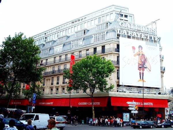 巴黎拉法耶特店面(维基百科) 巴黎拉法耶特店面(维基百科)
