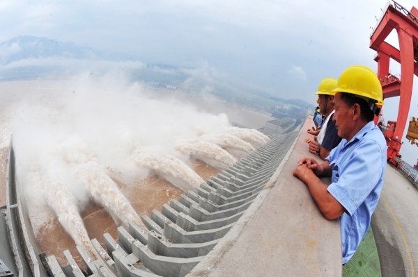 三峡大坝 (AFP/GettyImages) 三峡大坝 (AFP/GettyImages)