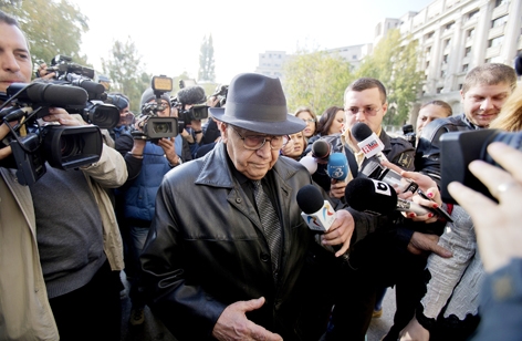 菲修(Ioan Ficior) (AFP/Getty Images) 菲修(Ioan Ficior) (AFP/Getty Images)