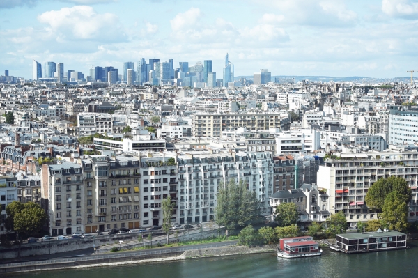 参考纳税收入低于2万欧元的报税个体可减免住房税。(AFP/Getty Images) 参考纳税收入低于2万欧元的报税个体可减免住房税。(AFP/Getty Images)