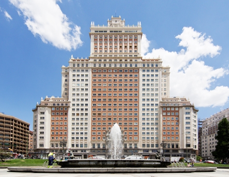 西班牙大厦(CC BY-SA 3.0 / 维基百科) 西班牙大厦(CC BY-SA 3.0 / 维基百科)