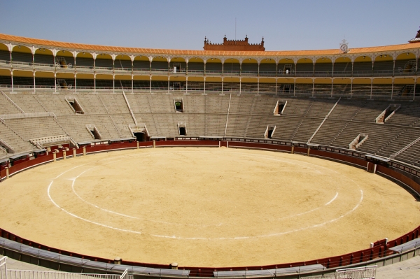 马德里Las Ventas斗牛场(维基百科) 马德里Las Ventas斗牛场(维基百科)