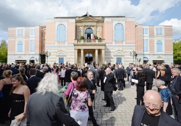 拜罗伊特歌剧节2014年开幕现场(Getty Images) 拜罗伊特歌剧节2014年开幕现场(Getty Images)