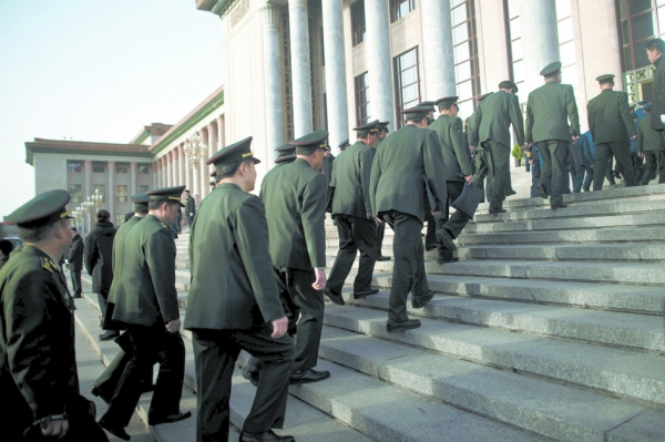 房峰辉、张阳两人无征兆落马,显示军队有大事突然发生。(Getty Images) 房峰辉、张阳两人无征兆落马,显示军队有大事突然发生。(Getty Images)