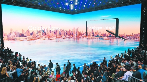 三星奥运版Galaxy Note 8,为特制手机,“只送不卖”,将悉数赠予冬奥全体参赛选手。(Getty Images) 三星奥运版Galaxy Note 8,为特制手机,“只送不卖”,将悉数赠予冬奥全体参赛选手。(Getty Images)