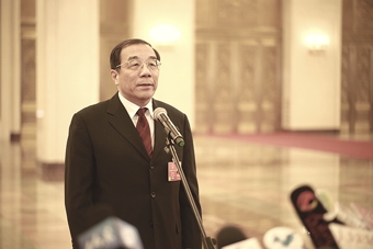 杨晓渡 杨晓渡