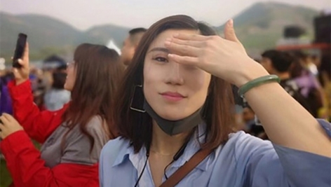 梁相宜北京草莓音乐节上现场照片 梁相宜北京草莓音乐节上现场照片