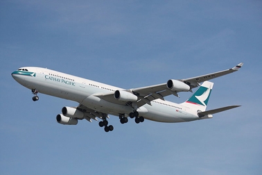 空中客车A340-300客机（Makaristos/维基百科）