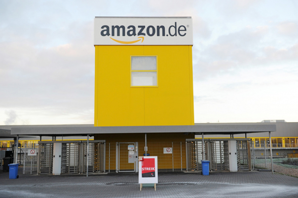 位于德国中部Bad Hersfeld亚马逊公司的物流中心(AFP/Getty Images) 位于德国中部Bad Hersfeld亚马逊公司的物流中心(AFP/Getty Images)