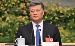 2025年3月7日，时任新疆党委书记马兴瑞在北京人民大会堂出席全国人大新疆代表团会议。（图片来源：ADEK BERRY/AFP via Getty Images）