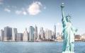 矗立在美国纽约自由岛的自由女神像（123RF）