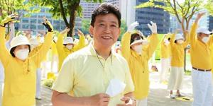 忧郁缠身的知名电视人金炅一因为阅读一本书绝境“重生”，改写了往后的命运。（图片来源：作者提供）