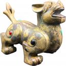 银鎏金镶宝石瑞兽                          汉代金银器珍品