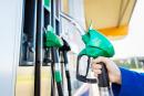 9月1日开始到10月31日，法国燃油补贴提高至30欧分/升。（123RF）