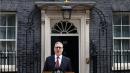 2026年6月22日上午，英国首相基尔•斯塔默在伦敦唐宁街10号外宣布辞职，结束了不到两年的任期。(Henry NICHOLLS/AFP via Getty Images)