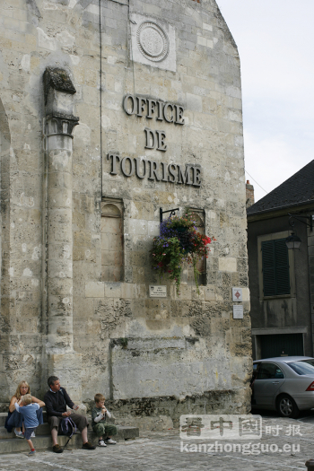 法国昔日首都拉昂 (Laon)迎来中世纪节