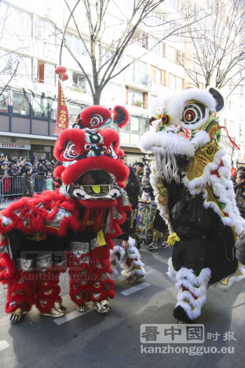 巴黎13区新年彩妆大游行(图组3)