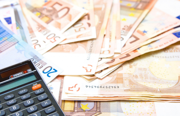 比利时银行投入巨资使该项目取得成功,从而满足消费者对持续可访问性不断增长的需求,并始终能够随时随地付款。(123RF)