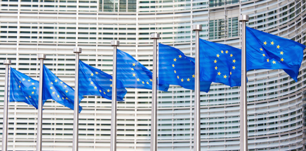 欧盟委员会 (123RF)